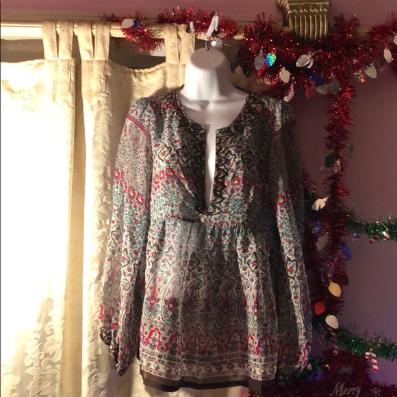 Joie Tops - Joie silk blouse. NWOT. Size S